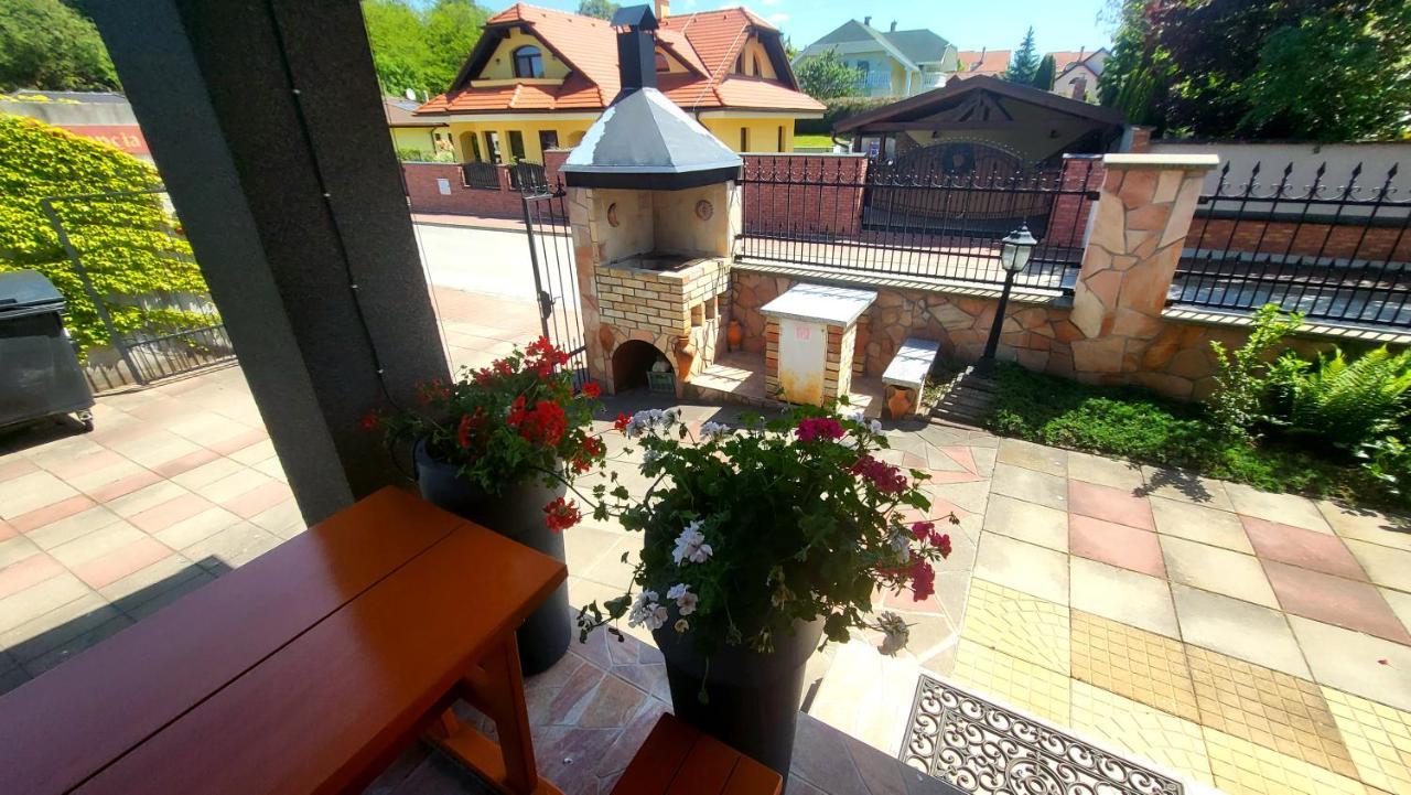 Selfness Roznava Aparthotel Ngoại thất bức ảnh