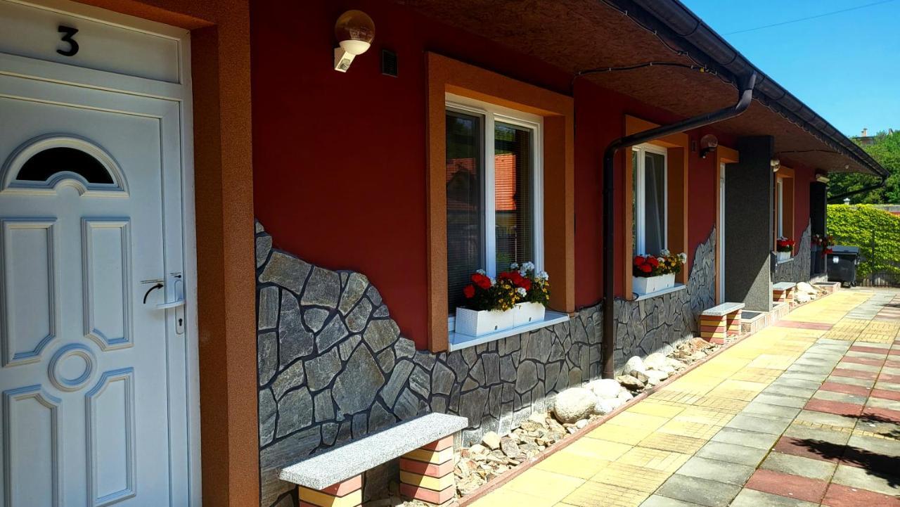 Selfness Roznava Aparthotel Ngoại thất bức ảnh